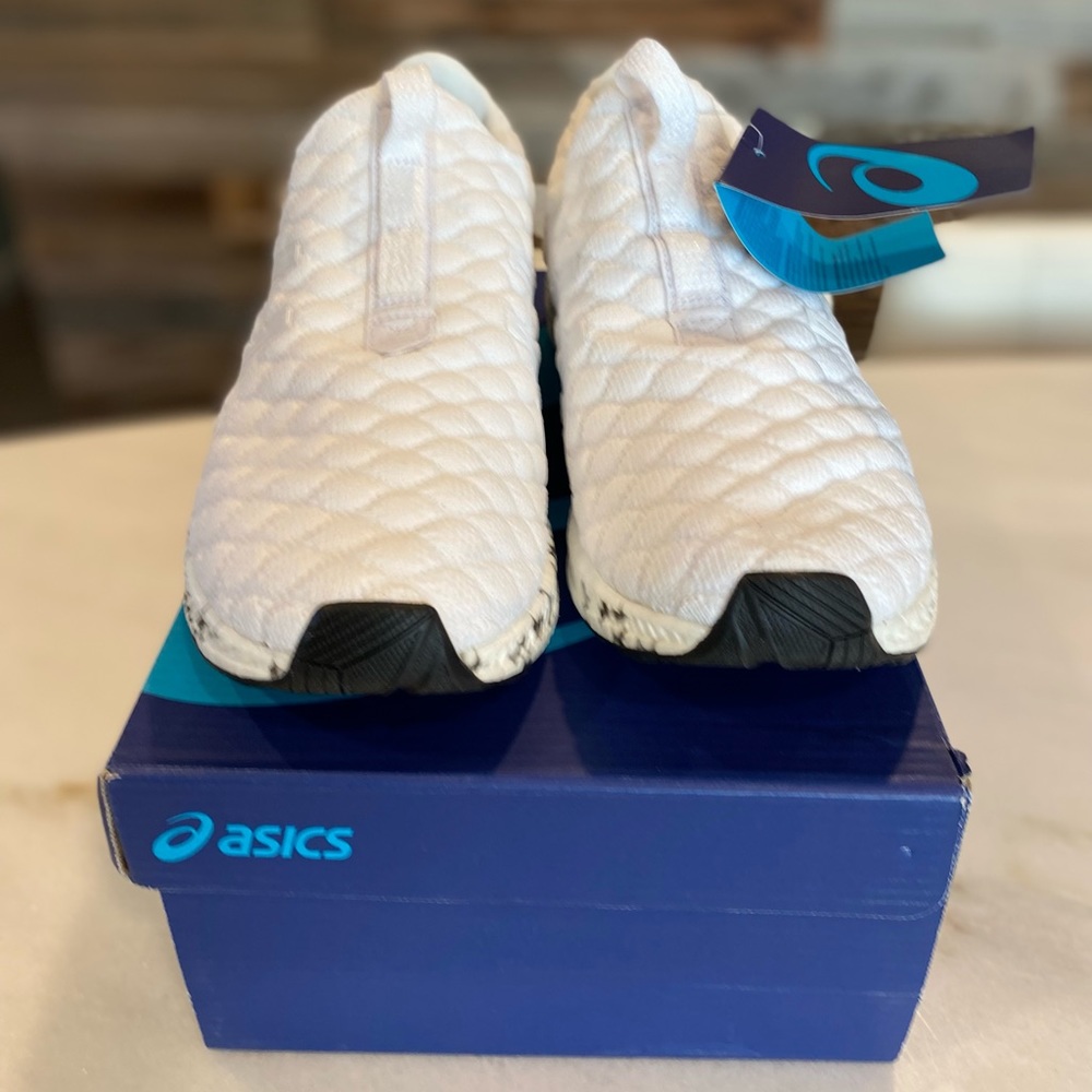 Men’s ASICS Hyper Gel NEW Sneakers *READ FIT NOTE*